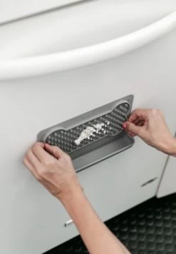 Lick Mat With Bone Shape Dexas -Pet Supplies Shop Dexas Tapis a lecher avec forme dos Dexas