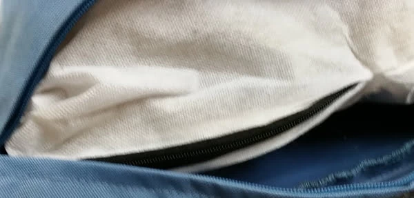 36" X 27" Aspenpet Waterproof Dog Bed 7 36" X 27" Aspenpet Waterproof Dog Bed - Image 7